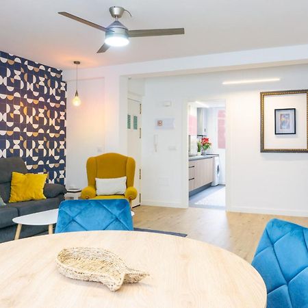 Luxury Apartment ตอร์เรโมลิโนส ภายนอก รูปภาพ