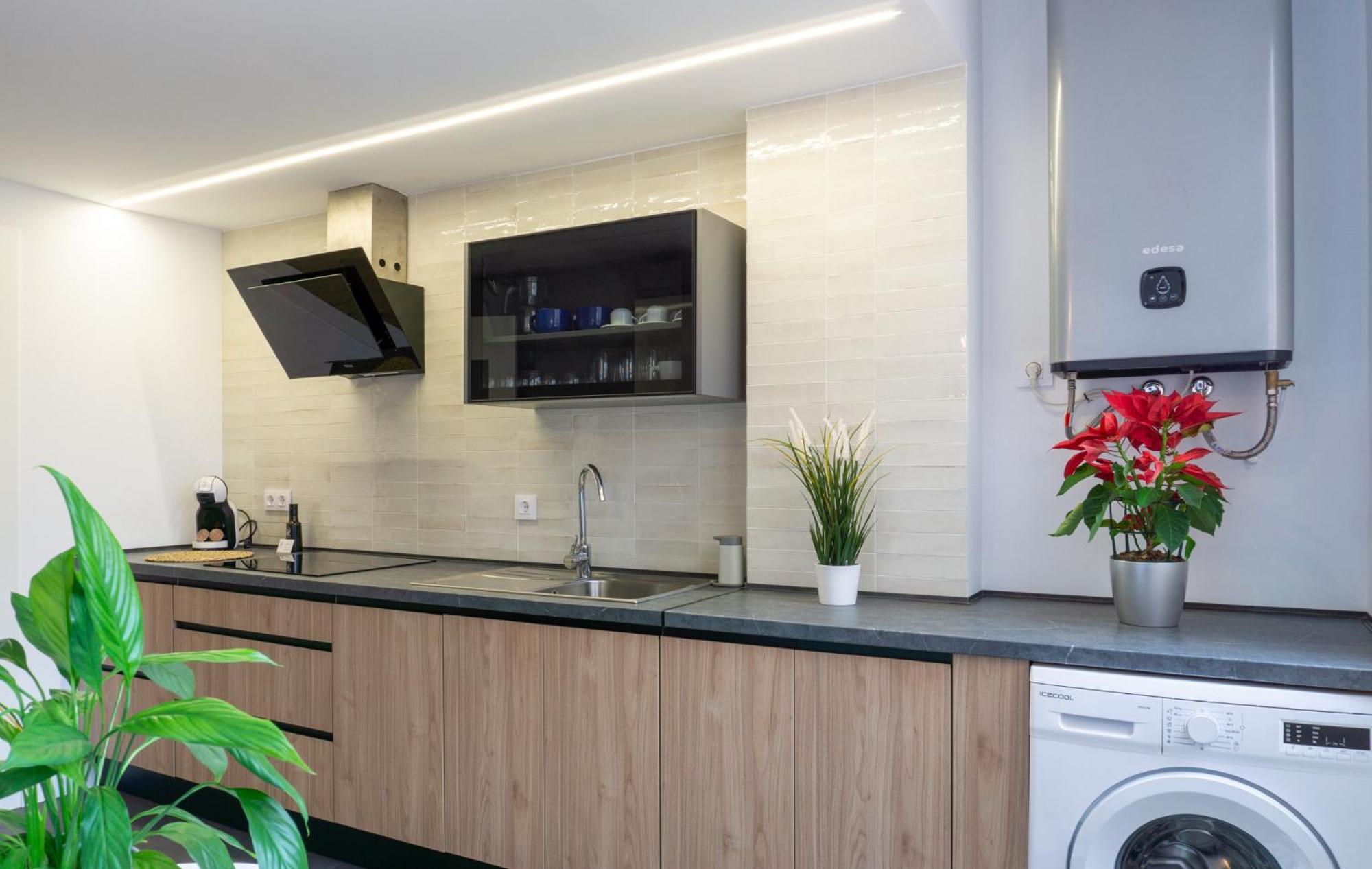 Luxury Apartment ตอร์เรโมลิโนส ภายนอก รูปภาพ