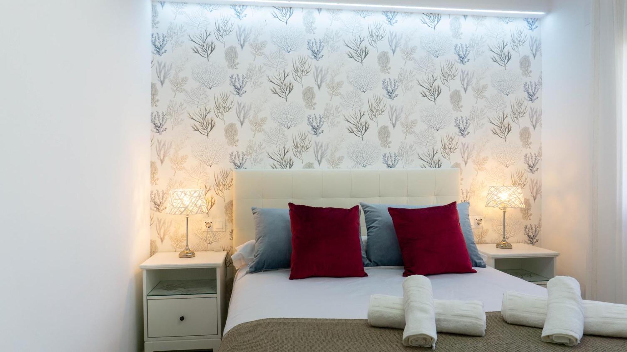 Luxury Apartment ตอร์เรโมลิโนส ภายนอก รูปภาพ