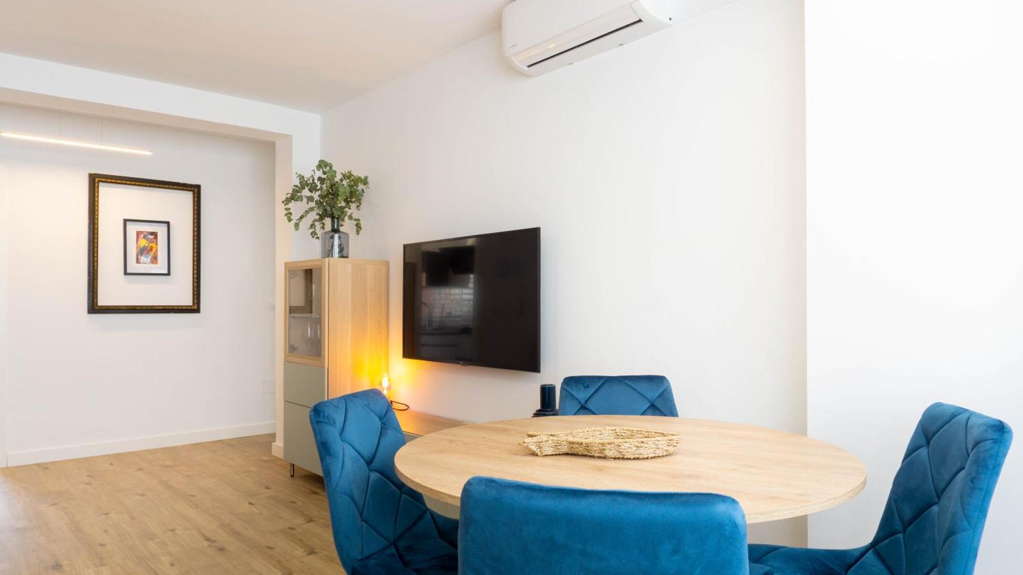 Luxury Apartment ตอร์เรโมลิโนส ภายนอก รูปภาพ