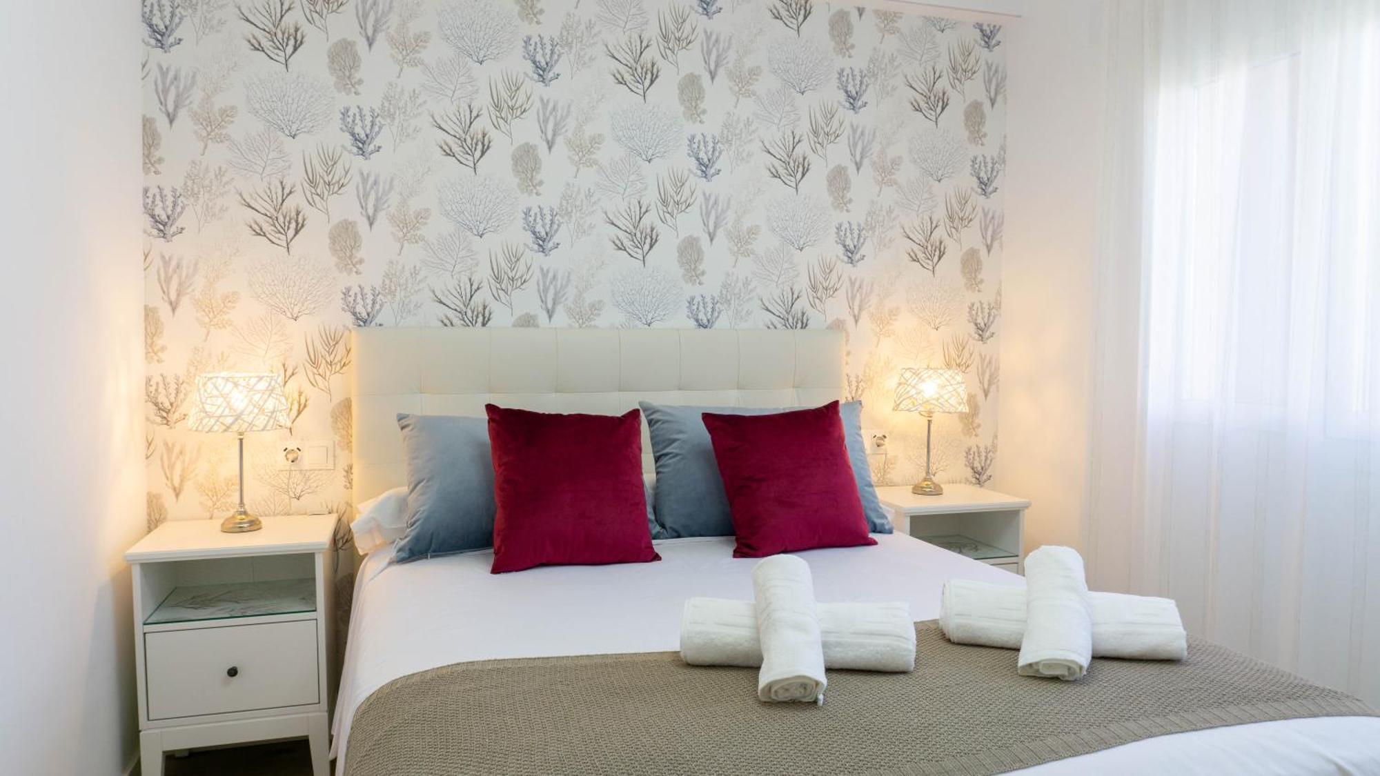 Luxury Apartment ตอร์เรโมลิโนส ภายนอก รูปภาพ